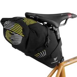 Apidura - geanta bicicleta cu prindere sub sa,Racing Saddle Pack 3 litri - negru galben - Img 2