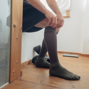 CEP - sosete compresie inalte - infrared recovery socks tall - forest night - Img 8