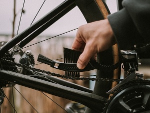 Dynamic Bike Care - Perie curatare transmisie bicicleta Claw Brush - negru - Img 2