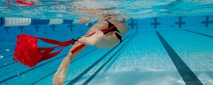 Finis - Parasuta Inot albastru 30cm - Img 2