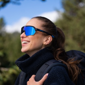 Ochelari de schi electro fotocromatici React Swiss SIGHT - lentila Ruby si rama neagra - Img 32