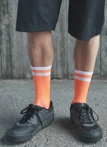 POC - sosete ciclism - Lure MTB - Zink Orange I Hydrogen White - Img 3