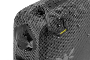 Apidura - geanta compacta cadru bicicleta Expedition Bolt On Top Tube Pack, 1Litru - gri negru - Img 5