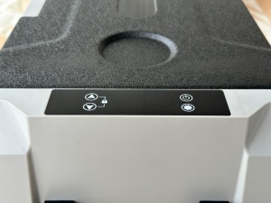 Frigider auto portabil cu roti 46.7 L, cu compresor, alimentare 12V/24V/220V, Bluetooth, control digital, -20°C +20°C EMD4x4 - Img 2