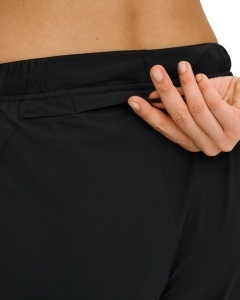 Pantaloni scurți alergare CEP Core Run Loose Fit femei - negru | largi, rezistenți vânt - Img 10