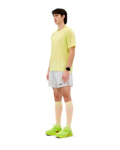 Pantaloni scurți alergare CEP Core Run Loose Fit - gri deschis | rezistenți vânt - Img 5