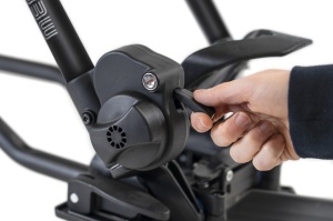 Suport bicicleta Menabo Clover DX cu prindere pe bare transversale - Img 5