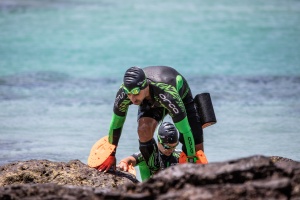 Orca - protectie neopren pentru gamba inot SwimRun Calf Guards - negru verde - Img 6
