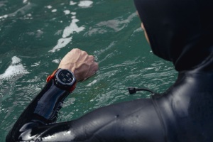 Smartwatch sport cu GPS si ecran AMOLED - Amazfit T-Rex - lava - Img 12
