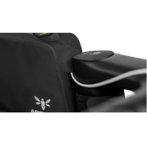 Apidura - geanta cadru bicicleta Racing Long Top Tube Pack 2 litri - negru galben - Img 8