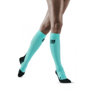 CEP - Sosete de compresie pentru femei Women Running socks - albastru deshis negru burpee blue - Img 3