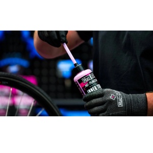 Muc-Off - solutie antipana No Puncture Hassle (Inner Tube Sealant) - 1 litru - Img 4