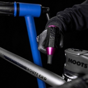 Muc-Off - suflanta - mini air blower - Img 13