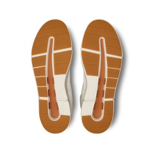 On - pantofi sport - THE ROGER Clubhouse Mid - White | Sandstone - Img 3