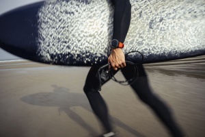 Smartwatch sport cu GPS si ecran AMOLED - Amazfit T-Rex - lava - Img 9