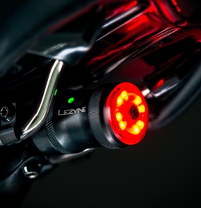 Lezyne - Lumina spate stop - SADDLE Drive 250 Lumen - negru - Img 4