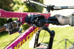 Muc-Off - perie pentru curatarea bicicletei - Soft Brush - Img 3