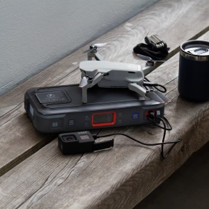 Nebo - Acumulator extern pornire cu functie de redresor auto, Ultimate Jump Starter, capacitate 15 Ah - Img 3
