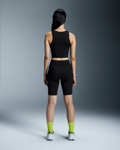 On - bustiera - Studio Cut-Out Crop W - Black - L - Img 2