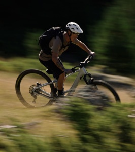 Orbea WILD M-TEAM Caramel - White - bicicletă electrică eMTB Enduro - Img 5