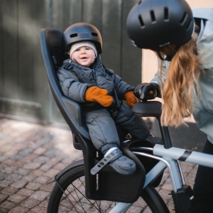 Scaun pentru copii, cu montare pe bicicleta in spate - Thule Yepp 2 Maxi Frame mounted, Midnight Black - Img 4