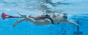 Finis - Parasuta Inot albastru 30cm - Img 3