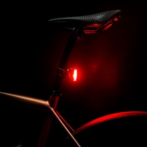 Lumina spate Lezyne Zecto Drive Max 400+ - negru - Img 5