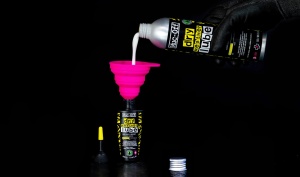 Muc-Off - lubrifiant lant bicicleta C3 Ceramic Dry Lube - 300ml - Img 2