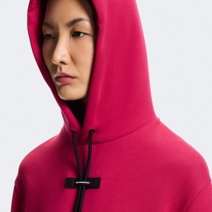 On - hanorac - Focus Tech Hoodie W - Grenadine - Img 4