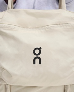 On - rucsac - Track Pack 35L Lite - Cream - Img 4