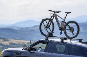 Suport bicicleta Menabo Clover DX cu prindere pe bare transversale - Img 13