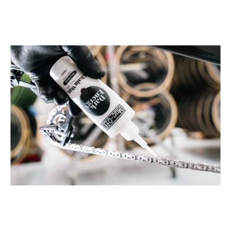 Ceara pentru Lant Muc-Off Dark Energy Bicycle Chain Wax 120ml - Img 2