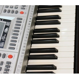 Orga electronica 61 clape sensitive tip pian XY-332 + Stativ reglabil, USB, MIDI, Display tastatura - Img 5