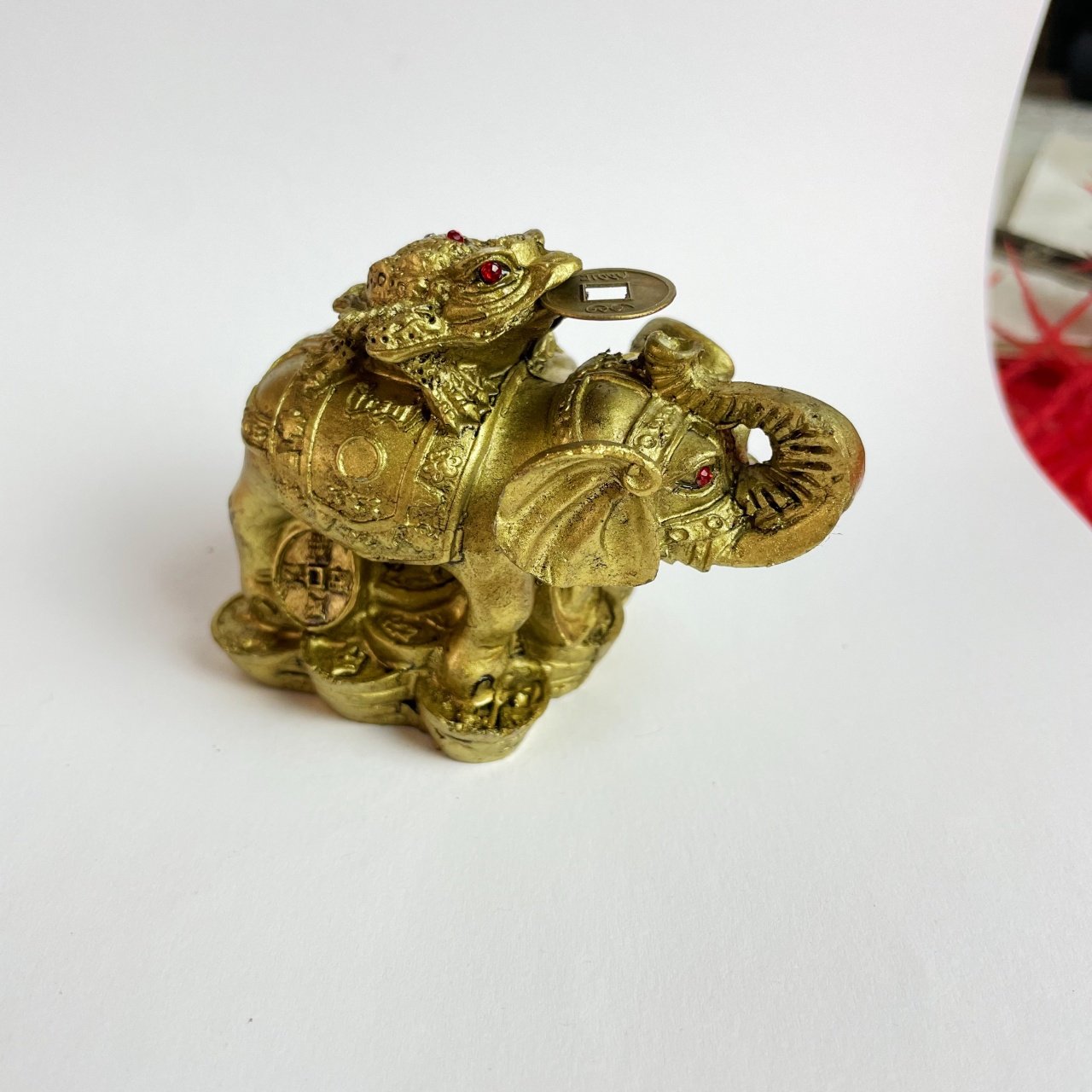 Statueta Elefant cu Broasca raioasa Feng Shui - Noroc - 2 | YEO