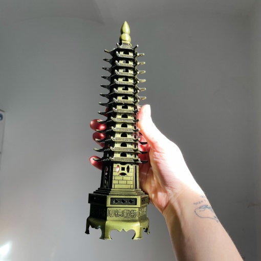 Statueta Feng Shui Pagoda - 13 Niveluri - Bronz - Intelepciune si Protectie Energetica