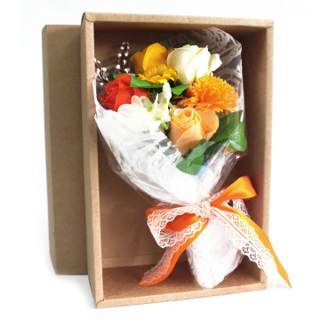 buchet flori de sapun in cutie