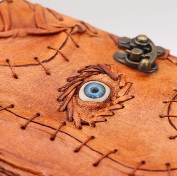 agenda din piele evil eye