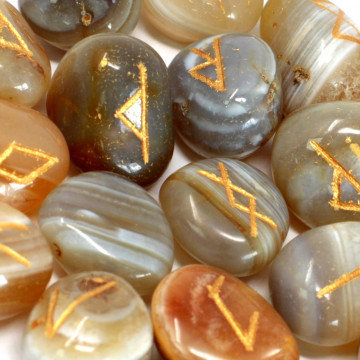 rune din agat