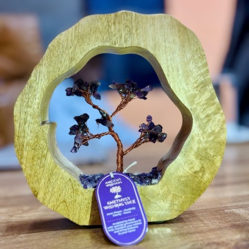 Arbore cu Pietre Semipretioase - Suport Rotund din Lemn de Mango - Ametist- Intuitie - 60 Cristale