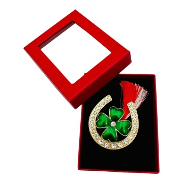 martisor potcoava