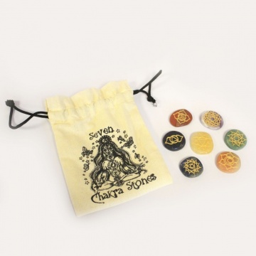 Set 7 cristale naturale in saculet - Cele 7 chakre