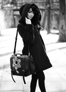 Geanta gotica neagra moon messenger - Img 6