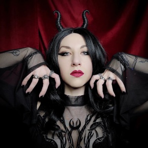 Bentita gotica maleficent horns - Img 6