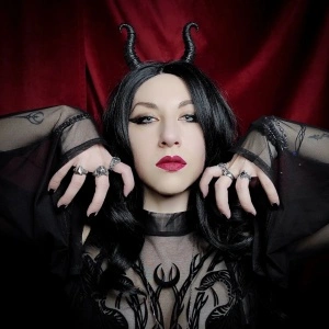 Bentita gotica maleficent horns - Img 6