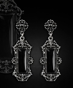 Cercei gotic romantic vivian