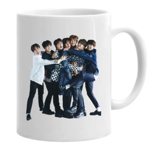 CANA BTS HUG KPOP