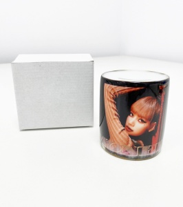 Pusculita blackpink lisa