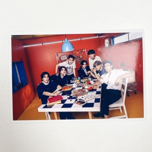 POZA MAGNET CU ARMY BTS