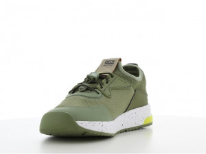 Pantofi sport LOGAN cu captuseala din plasa, usori, versatili