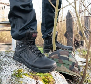 Bocanci ARMOUR, inchidere cu sireturi, potriviti pentru paza, securitate, serviciu militar, etc